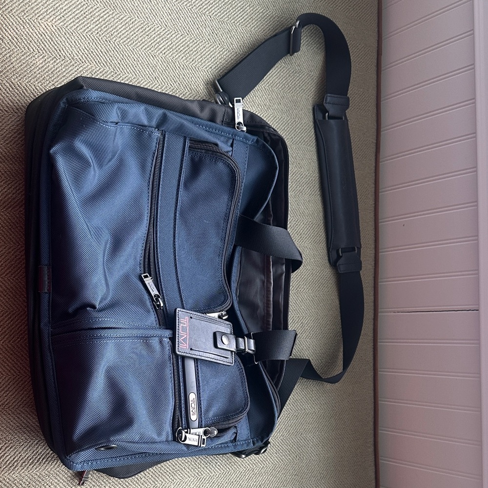 TUMI Men's Navy Messenger Bag
